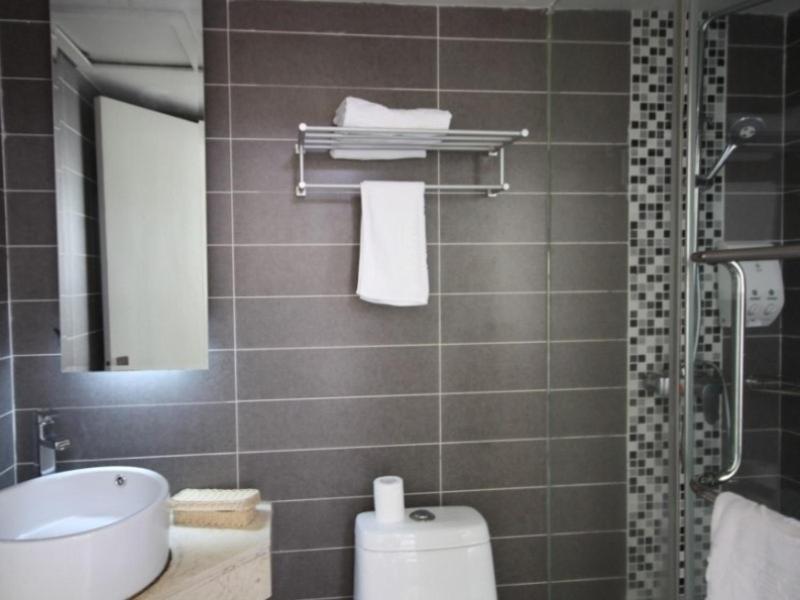 Greentree Inn Zhejiang Ningbo East Baizhuang Rd. Express Hotel Ngoại thất bức ảnh