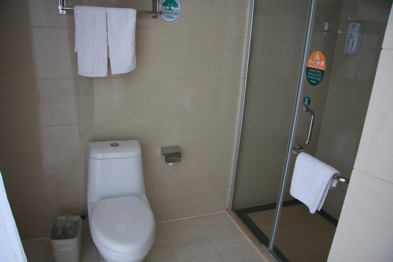 Greentree Inn Zhejiang Ningbo East Baizhuang Rd. Express Hotel Ngoại thất bức ảnh